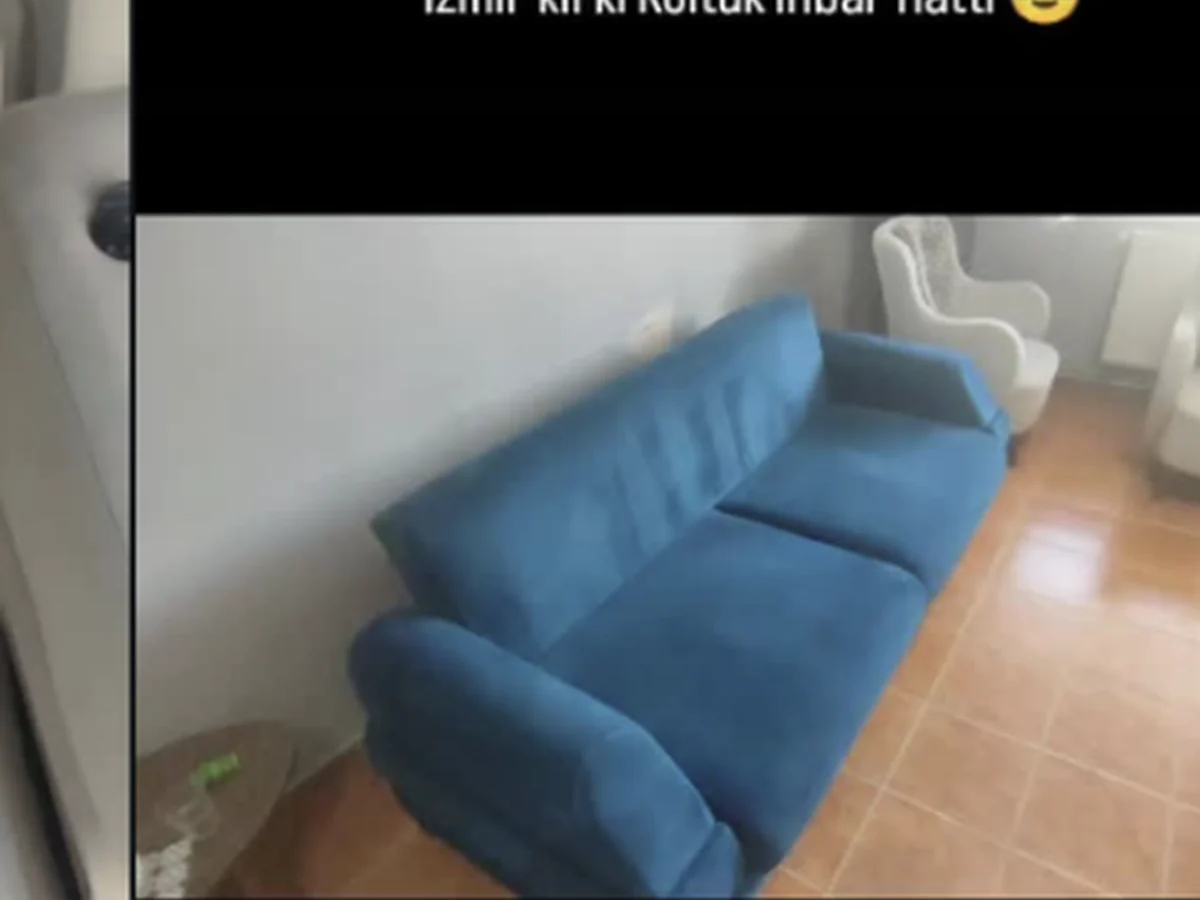Mavi koltuk temizliği